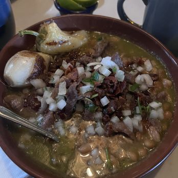 Los Amores de Julia - CARNE EN SU JUGO - Mexican Near Me - Pico Rivera, California