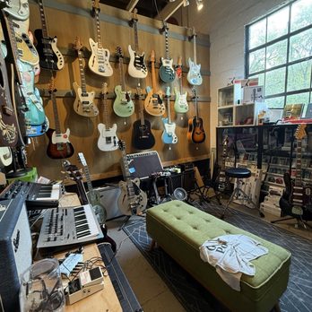 Drum Supply House - Musical Instruments & Teachers Near Me - Nashville, Tennessee Drum Supply House - Musical Instruments & Teachers Near Me - Nashville, Tennessee