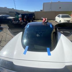 Flaco’s Auto Glass
