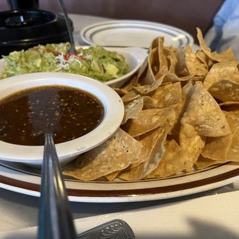 Casablanca Restaurant - Guacamole - Mexican Near Me - Venice, California Casablanca Restaurant - Guacamole - Mexican Near Me - Venice, California
