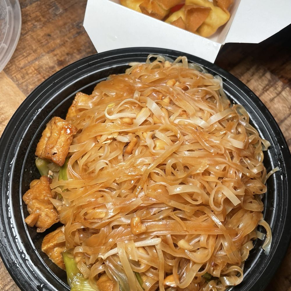 Kiin Lao & Thai Eatery - Pad Thai - Laotian Near Me - Pittsburgh, Pennsylvania Kiin Lao & Thai Eatery - Pad Thai - Laotian Near Me - Pittsburgh, Pennsylvania
