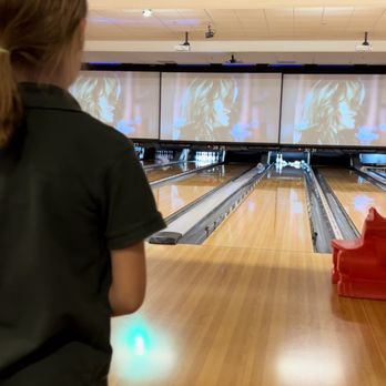 Celebrity Lanes - Bowling Near Me - Centennial, Colorado