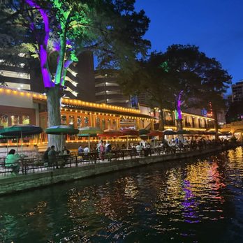 San Antonio River Walk - Tours Near Me San Antonio River Walk - Tours Near Me