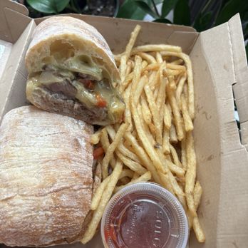 Bistro Cacao - Steak sandwich - French Near Me - Washington, DC, District of Columbia