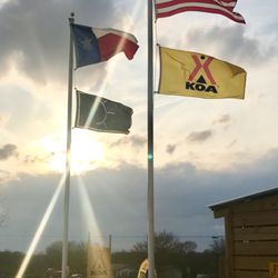 Austin East Koa - Look for the flags at the entrance!