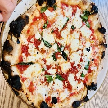 Pizza Studio Tamaki - Margherita - Pizza Near Me - New York, New York Pizza Studio Tamaki - Margherita - Pizza Near Me - New York, New York