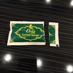 Istanbul Restaurant Lounge - Ein Frischetuch zum Abschluss für die Hände.