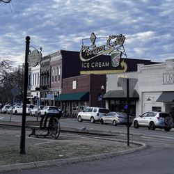 Cream City Ice Cream & Coffee House