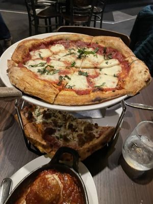 Rocco’s Wood Fired Pizza by null