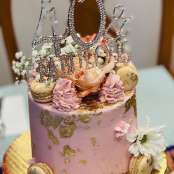 Shadi’s Sweets Studio - My 40th Birthday cake made by Shadi - Custom Cakes Near Me Shadi’s Sweets Studio - My 40th Birthday cake made by Shadi - Custom Cakes Near Me