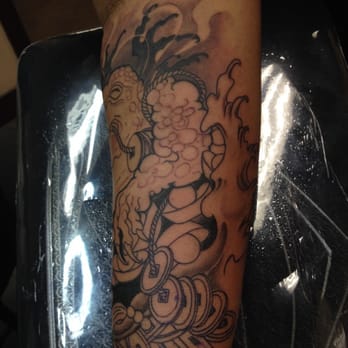 OC Tattoo - Ask for vu, he hooked me up with this badass "lucky money frog", aka, "three legged toad". Thanks vu! - Tattoo Near Me - Westminster, California OC Tattoo - Ask for vu, he hooked me up with this badass "lucky money frog", aka, "three legged toad". Thanks vu! - Tattoo Near Me - Westminster, California