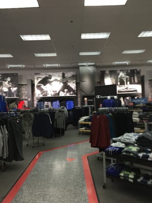 Bob S Stores 100 Mazzeo Dr Randolph Ma Men S Apparel Mapquest Bob S Stores 100 Mazzeo Dr Randolph Ma Men S Apparel Mapquest