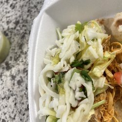 Los Primos Taqueria - Chicken taco