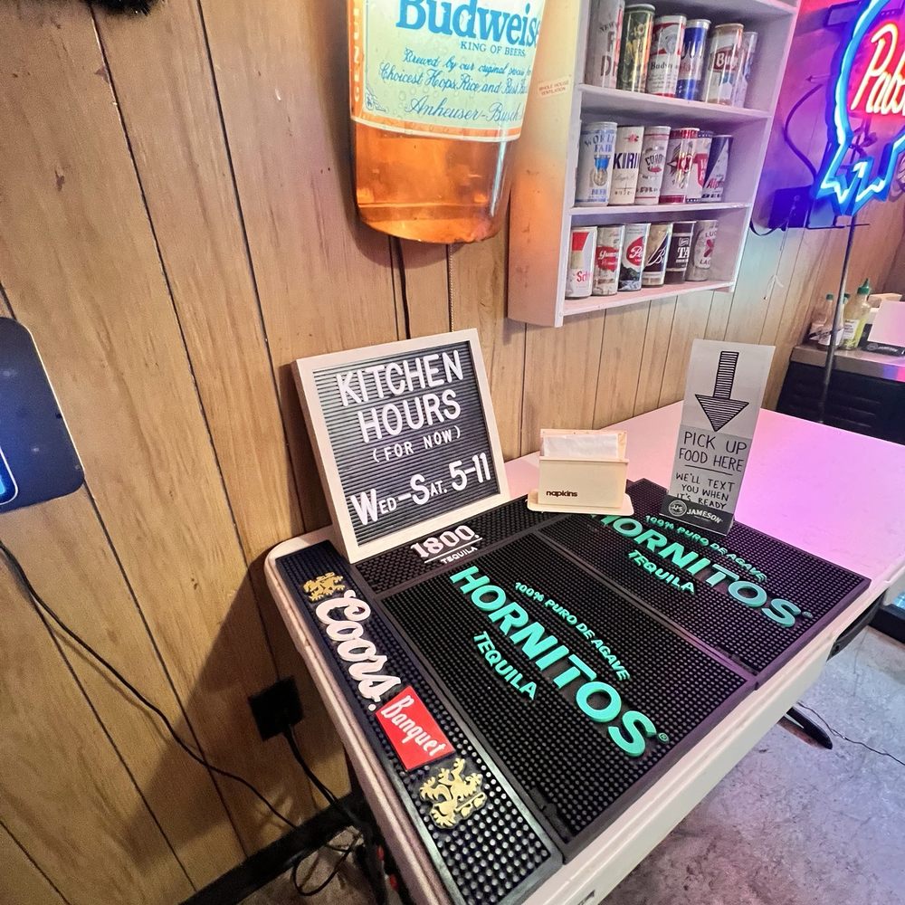 Mom's Basement - Bars Near Me - Birmingham, Alabama