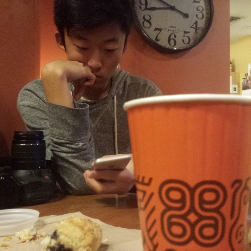 Ozo Coffee - 8:48am: Just hanging at Ozo Coffee Shop in Boulder (Pearl Street Mall) - Coffee & Tea Near Me - Boulder, Colorado Ozo Coffee - 8:48am: Just hanging at Ozo Coffee Shop in Boulder (Pearl Street Mall) - Coffee & Tea Near Me - Boulder, Colorado