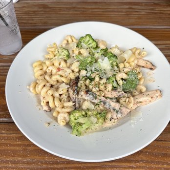 T J Rockwell's - Cajun chicken alfredo - American Near Me - Mechanicsburg, Pennsylvania