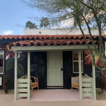 Fleur Noire Hotel - Hotels Near Me - Palm Springs, California Fleur Noire Hotel - Hotels Near Me - Palm Springs, California