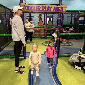 Rochester Play - Playgrounds Near Me - Rochester, Michigan Rochester Play - Playgrounds Near Me - Rochester, Michigan