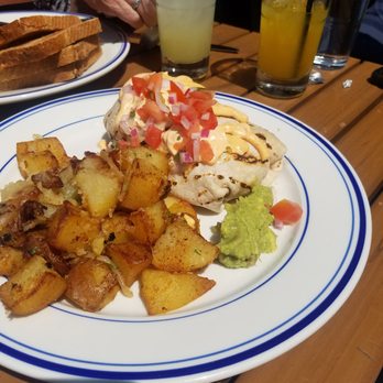 The Grand - Breakfast burrito - American Near Me - Astoria, New York The Grand - Breakfast burrito - American Near Me - Astoria, New York