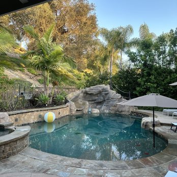 AquaCare Pool Services - Pool Cleaners Near Me - Lake Forest, California
