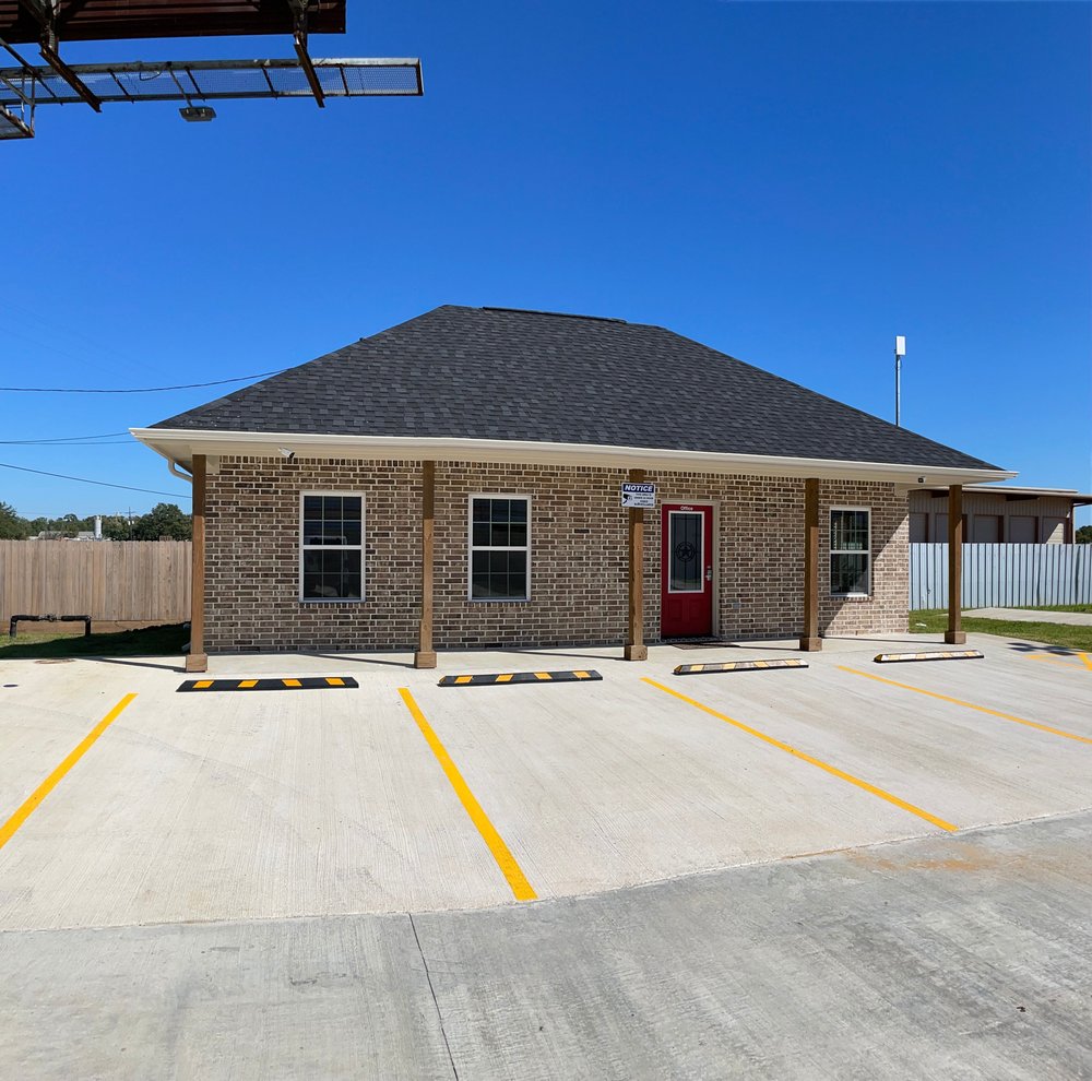 CARDINAL RV PARKS Updated September 2024 2575 W Cardinal Dr