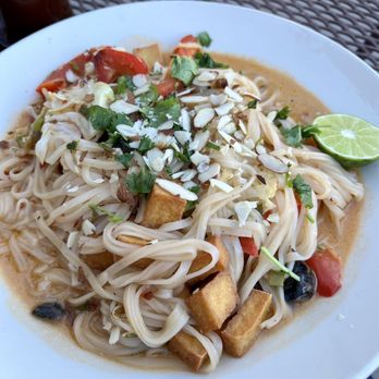 Annapurna's - Pad Thai - Vegetarian Near Me - Santa Fe, New Mexico