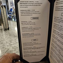 The W Denver - Sparkling and white wines