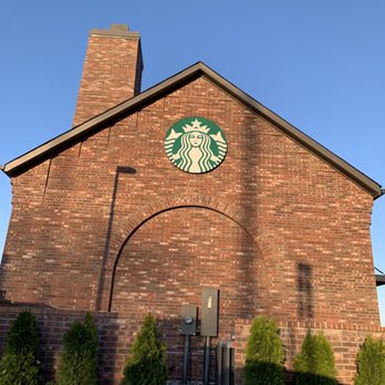 Starbucks - The outside of the building is stunning - Coffee & Tea Near Me - Lakeland, Tennessee