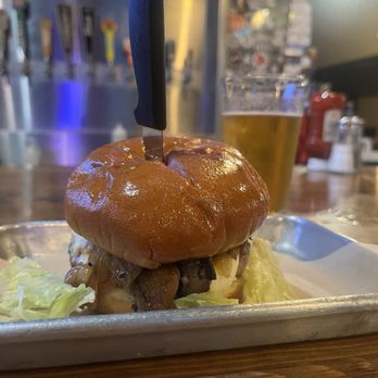 Craft Burger - Custom Burger and Blonde beer - Burgers Near Me - Placentia, California