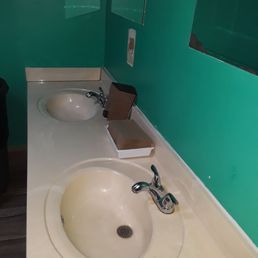 Mens room Mens room