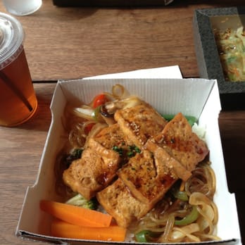 Kimchee - Korean Near Me - London, XGL