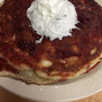 The Café at Michael David Winery - Cranberry orange pancake special, ask for extra cranberry sauce on the side, it's yummy - New American Near Me - Lodi, California