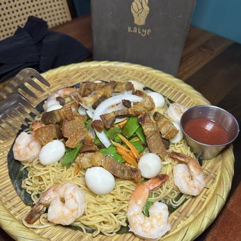 Kalye - Pancit HabHab - Filipino Near Me - New York, New York Kalye - Pancit HabHab - Filipino Near Me - New York, New York