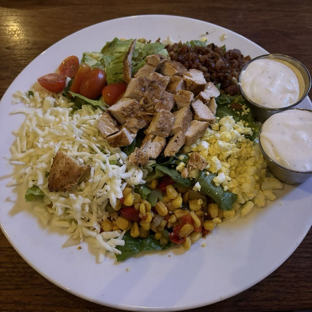 Grilled Chicken Cobb Salad Grilled Chicken Cobb Salad
