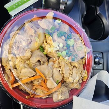 Masa & Joyce Okazuya - Oyakodon - Hawaiian Near Me - Kaneohe, Hawaii