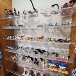 Games People Play - Toys and figures
