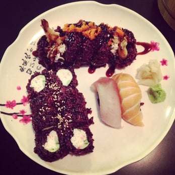 Nagoya Sushi - California roll combo with black rice - Japanese Near Me - Surrey, British Columbia Nagoya Sushi - California roll combo with black rice - Japanese Near Me - Surrey, British Columbia
