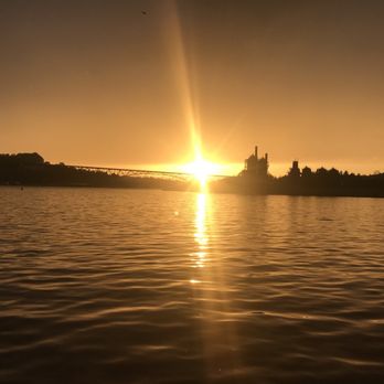 Sternwheeler Charters - Boat Charters Near Me Sternwheeler Charters - Boat Charters Near Me