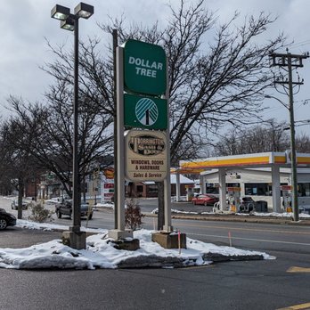 Dollar Tree - Discount Store Near Me - Torrington, Connecticut