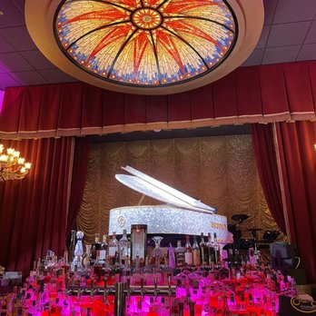 Jeff Ruby's Steakhouse - Cincinnati - Bar area with piano - Steakhouses Near Me - Cincinnati, Ohio Jeff Ruby's Steakhouse - Cincinnati - Bar area with piano - Steakhouses Near Me - Cincinnati, Ohio