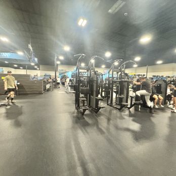 EōS Fitness - Gyms Near Me - Lake Elsinore, California EōS Fitness - Gyms Near Me - Lake Elsinore, California