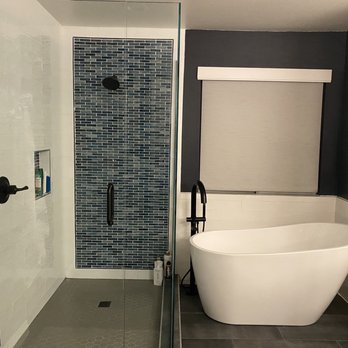 JG Specialist Installation - Designer master bathroom - Flooring Near Me JG Specialist Installation - Designer master bathroom - Flooring Near Me