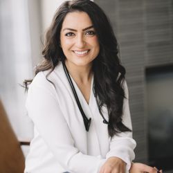 SageMED - Kiran Bhandari, M.D.
Family medicine physician, hormone therapy, aesthetic medicine, primary care