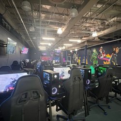 Huvi Gaming Center