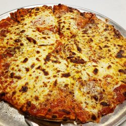 Alvino's Pizza - Pepperoni 14"