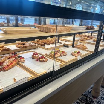 Paris Baguette - Bakeries Near Me - Chicago, Illinois Paris Baguette - Bakeries Near Me - Chicago, Illinois