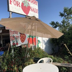Family Farm Farmstand - Farmstand on Highway 140 on the way to Yosemite.