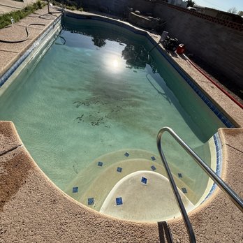 Official Pools AZ - Dirty pool, drain time. - Pool Cleaners Near Me Official Pools AZ - Dirty pool, drain time. - Pool Cleaners Near Me