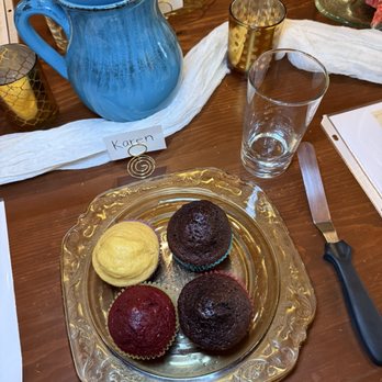 Hilltop Shared Kitchen - Cupcakes - Cooking Classes Near Me - Pittsburgh, Pennsylvania