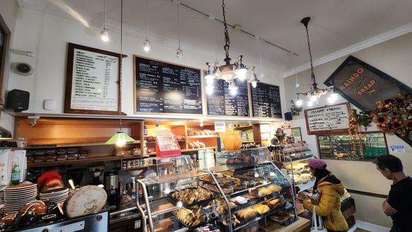 Cinderella Bakery & Cafe by null